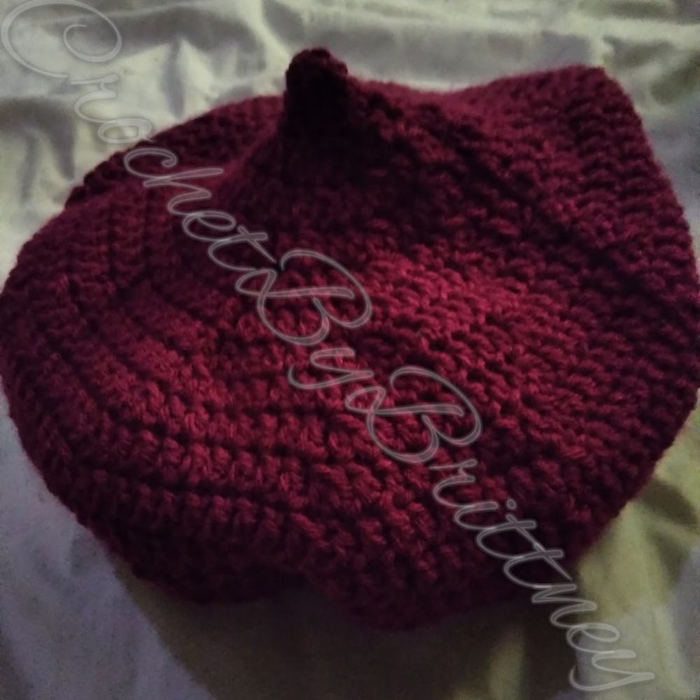 Adult Women's Beret